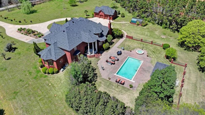 Image for property 5010 Heardmont Trace Road, Cumming, GA 30028