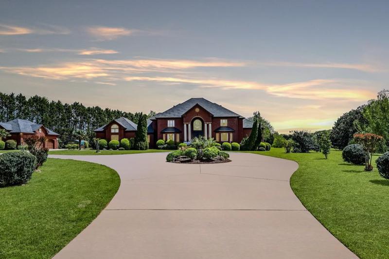 Image for property 5010 Heardmont Trace Road, Cumming, GA 30028