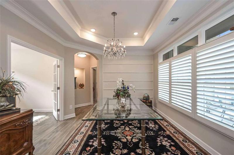 Image for property 102 Windmill Way, Carrollton, GA 30117