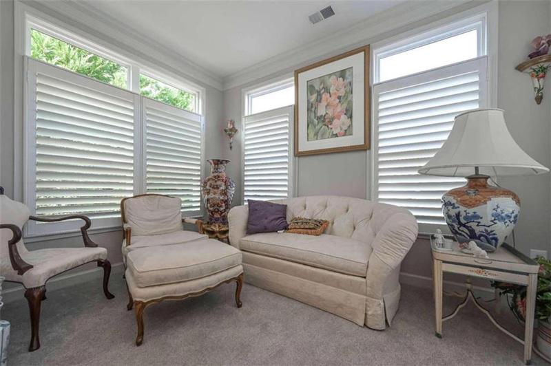 Image for property 102 Windmill Way, Carrollton, GA 30117