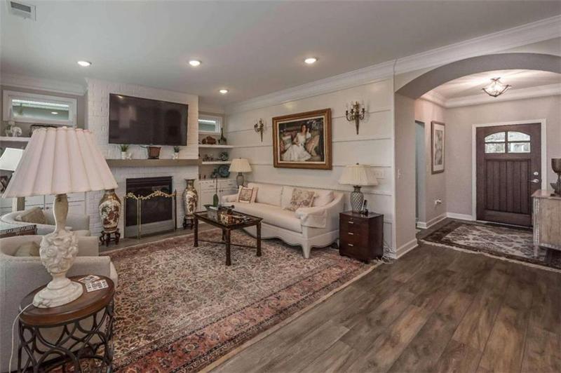 Image for property 102 Windmill Way, Carrollton, GA 30117