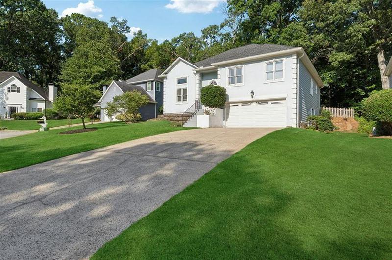 Image for property 760 Whitehall Way, Roswell, GA 30076