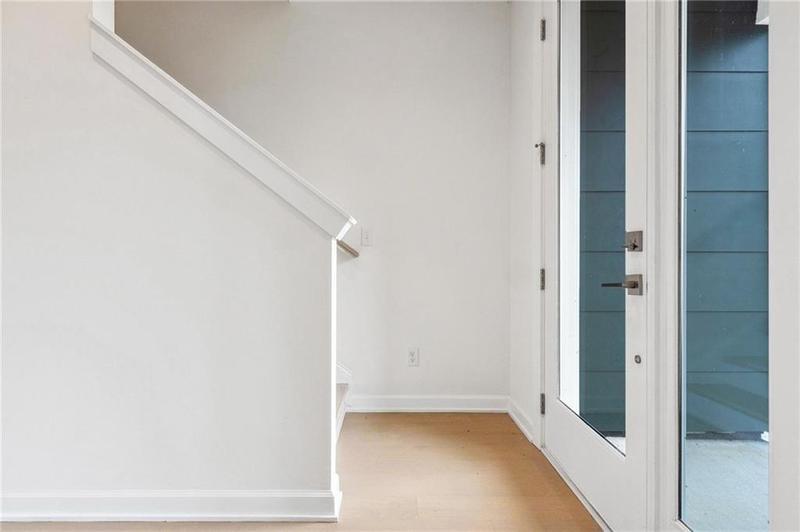 Image for property 2029 Memorial Drive 34, Atlanta, GA 30317