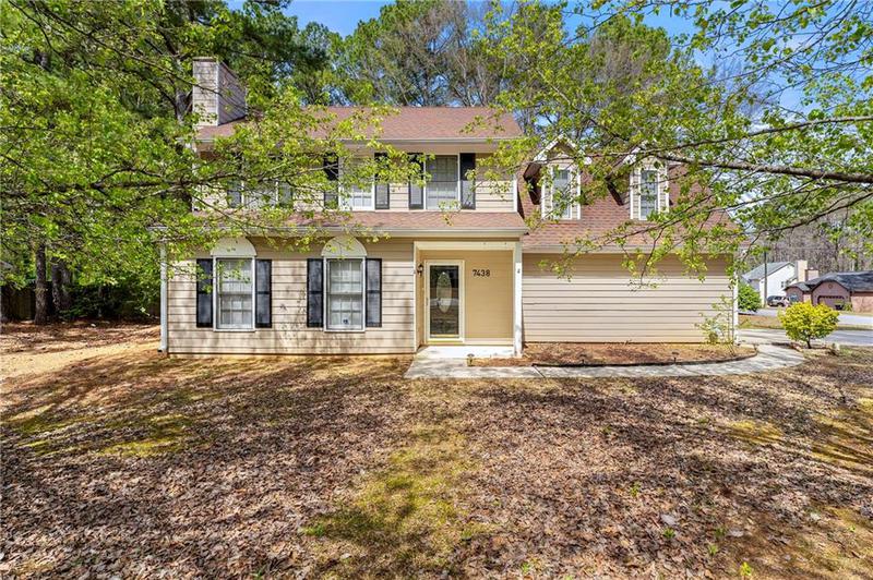 Image for property 7438 Chilton Lane, Riverdale, GA 30296
