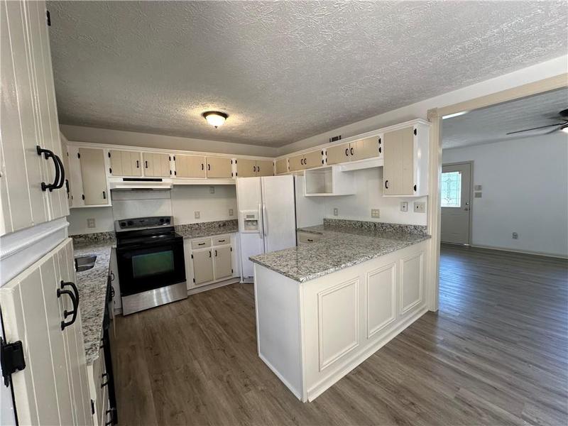 Image for property 3005 Lakeridge Drive, Conyers, GA 30094