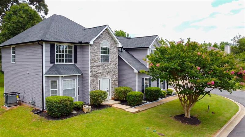 Image for property 2630 Rambling Way, Lithonia, GA 30058