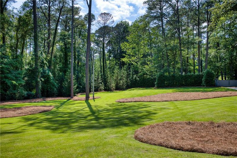 Image for property 2883 Roxboro Road, Atlanta, GA 30324