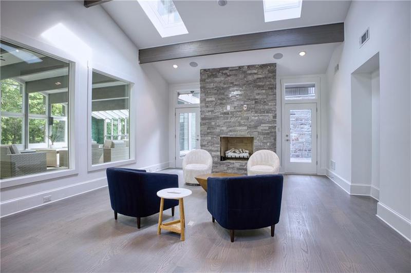 Image for property 2883 Roxboro Road, Atlanta, GA 30324