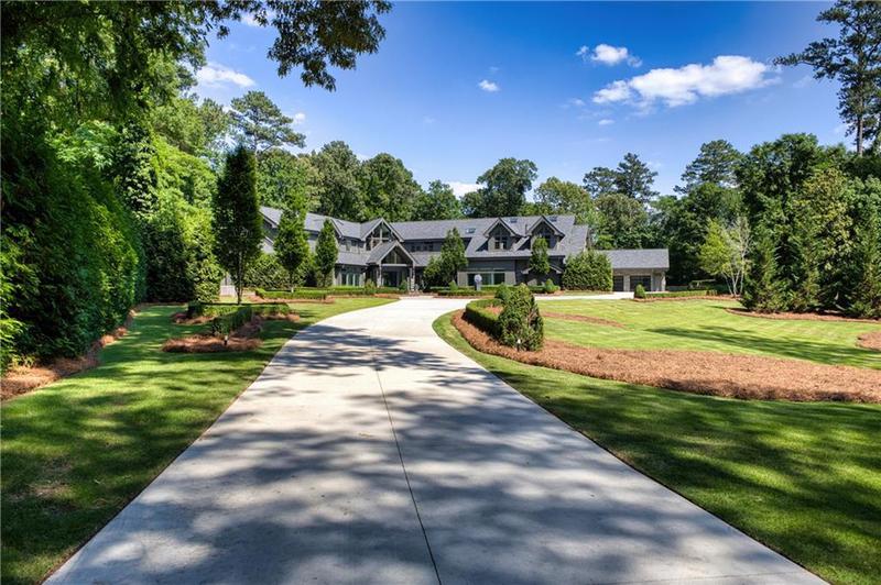Image for property 2883 Roxboro Road, Atlanta, GA 30324