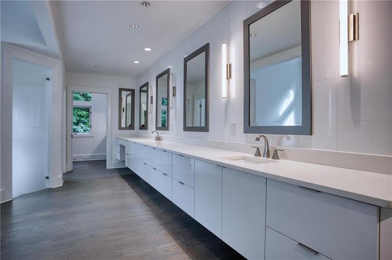 Image for property 2883 Roxboro Road, Atlanta, GA 30324