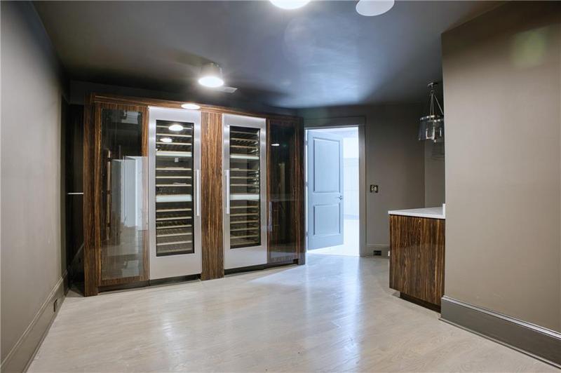 Image for property 2883 Roxboro Road, Atlanta, GA 30324
