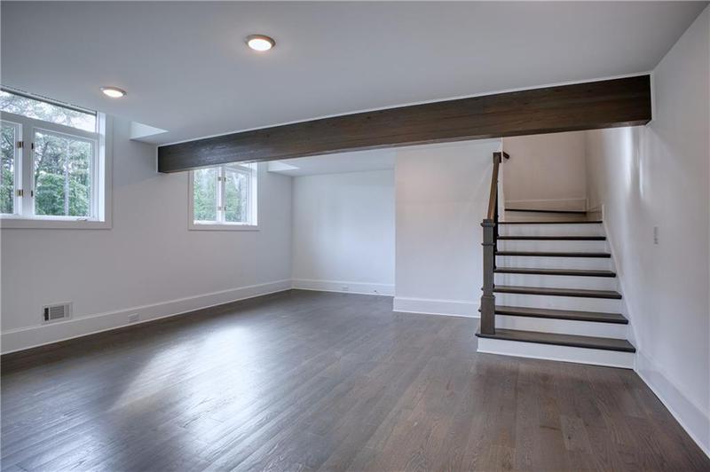 Image for property 2883 Roxboro Road, Atlanta, GA 30324