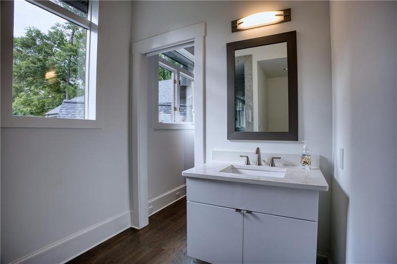 Image for property 2883 Roxboro Road, Atlanta, GA 30324