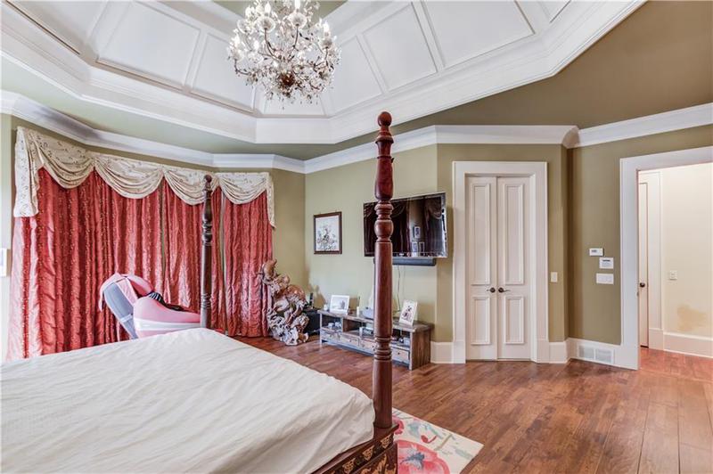 Image for property 5004 Gunnison Trace, Suwanee, GA 30024