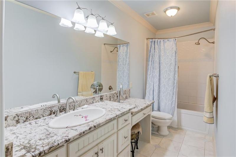 Image for property 5004 Gunnison Trace, Suwanee, GA 30024