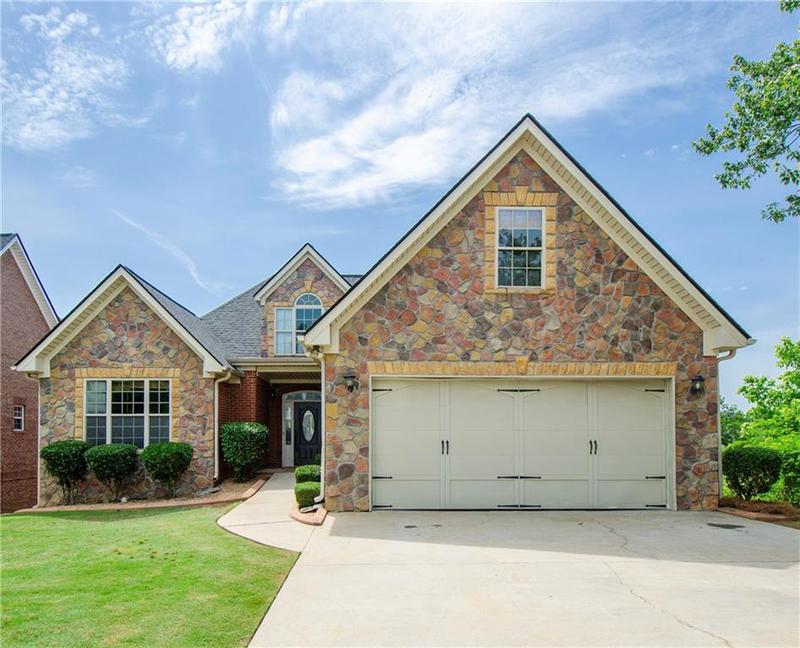 Image for property 9157 Golfview Circle, Covington, GA 30014