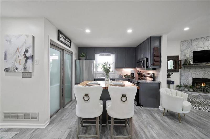 Image for property 9050 Pine Tree Circle, Gainesville, GA 30506