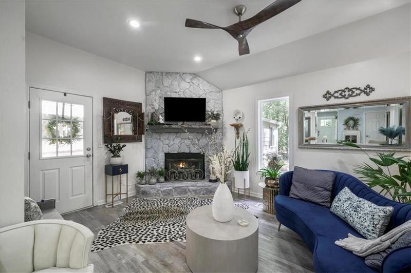 Image for property 9050 Pine Tree Circle, Gainesville, GA 30506