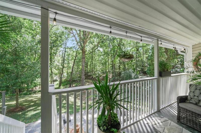 Image for property 9050 Pine Tree Circle, Gainesville, GA 30506