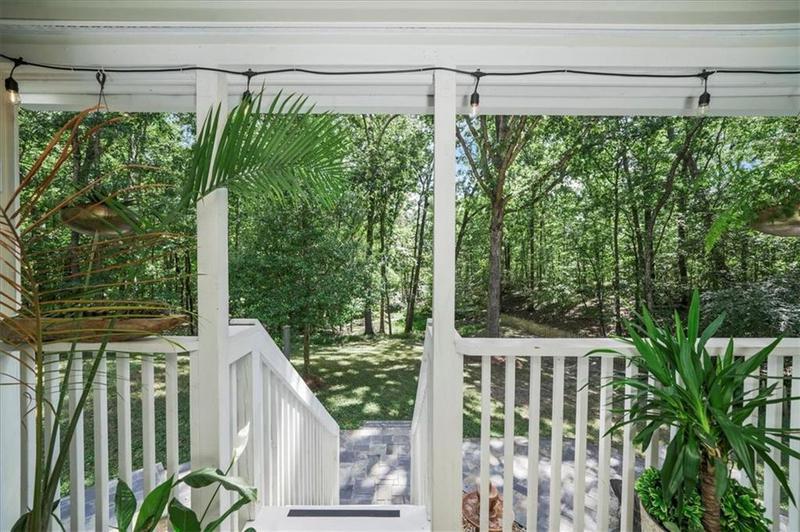 Image for property 9050 Pine Tree Circle, Gainesville, GA 30506