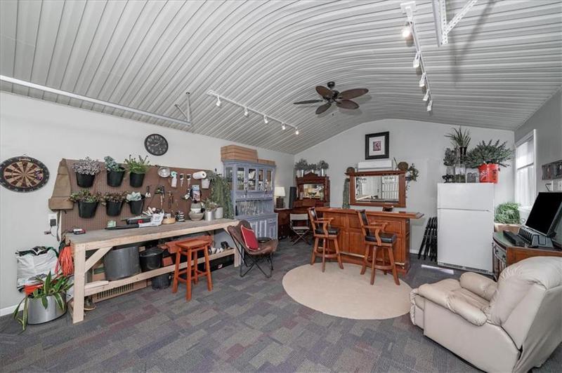 Image for property 9050 Pine Tree Circle, Gainesville, GA 30506