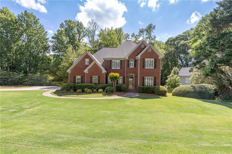 Image for property 3310 Chartwell Boulevard, Suwanee, GA 30024
