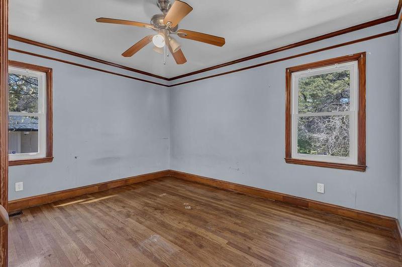 Image for property 1761 Venetian Drive, Atlanta, GA 30311