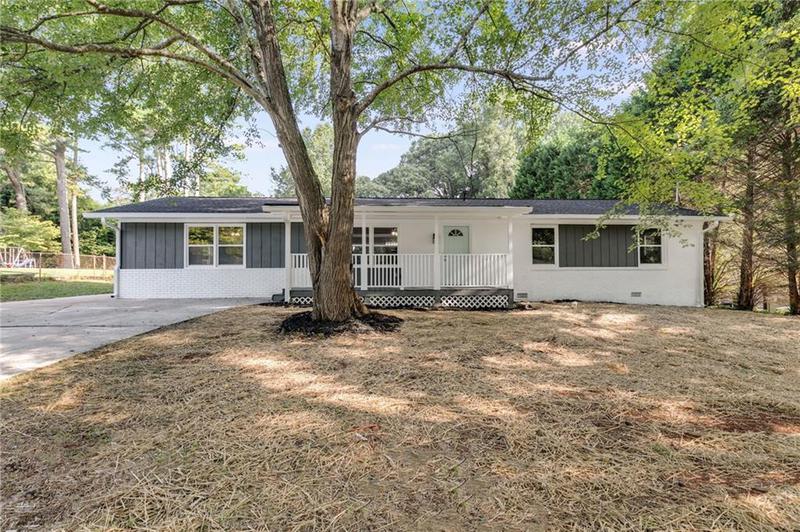Image for property 426 Landers Drive, Mableton, GA 30126