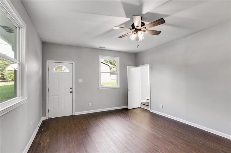 Image for property 426 Landers Drive, Mableton, GA 30126