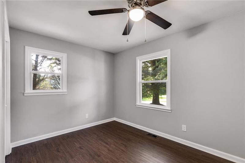 Image for property 426 Landers Drive, Mableton, GA 30126