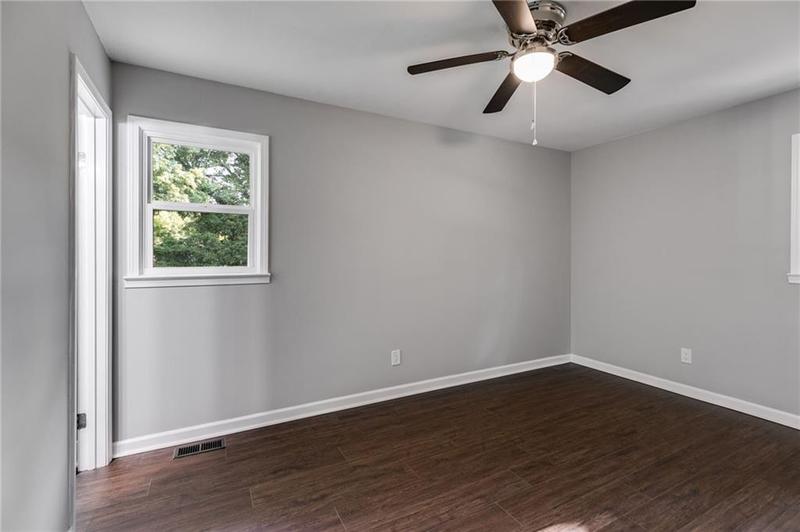 Image for property 426 Landers Drive, Mableton, GA 30126