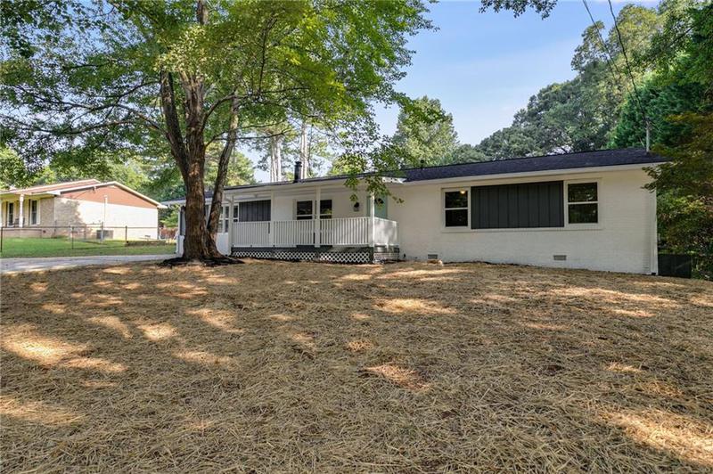 Image for property 426 Landers Drive, Mableton, GA 30126