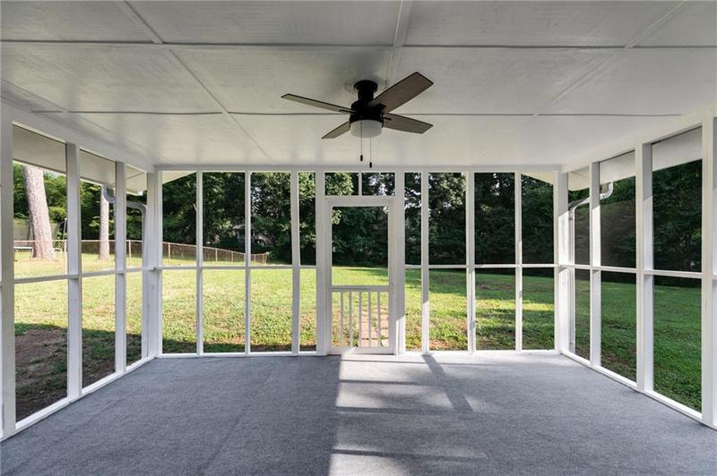 Image for property 426 Landers Drive, Mableton, GA 30126