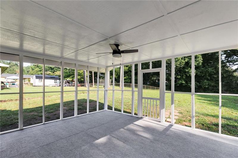 Image for property 426 Landers Drive, Mableton, GA 30126