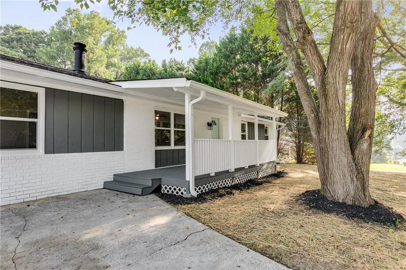Image for property 426 Landers Drive, Mableton, GA 30126