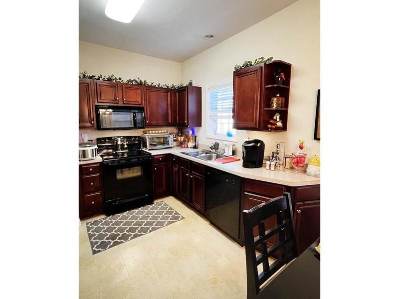 Image for property 2555 Flat Shoals Rd Apt 3305, College Park, GA 30349