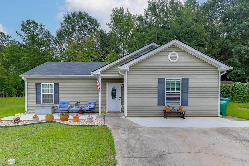 Image for property 31 Coles Court Drive, Commerce, GA 30529