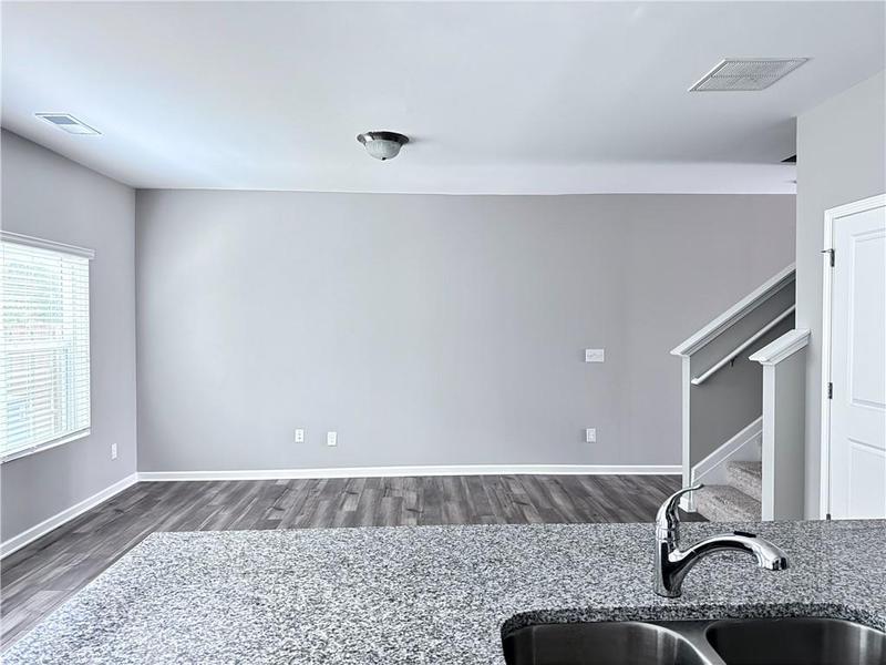 Image for property 1433 Ben Park Way, Grayson, GA 30017