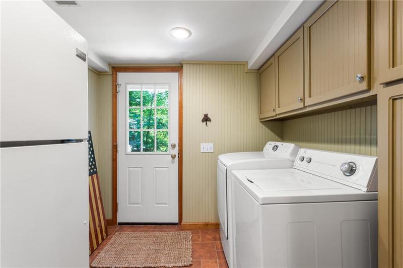 Image for property 8425 Lynn Drive, Gainesville, GA 30506