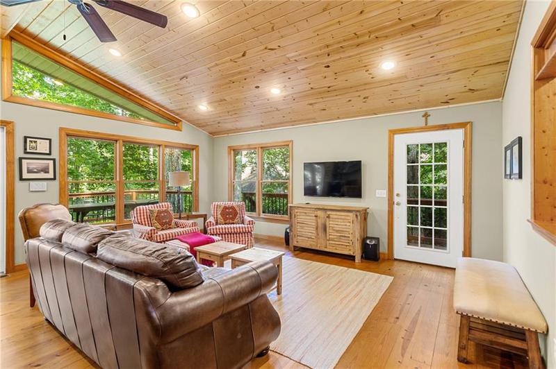Image for property 8425 Lynn Drive, Gainesville, GA 30506