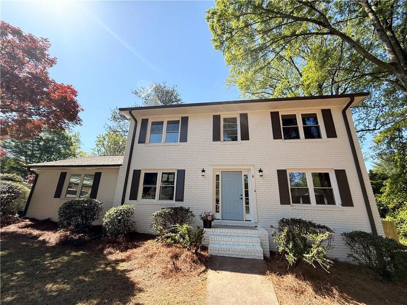 Image for property 563 Hillandale Circle SW, Marietta, GA 30064