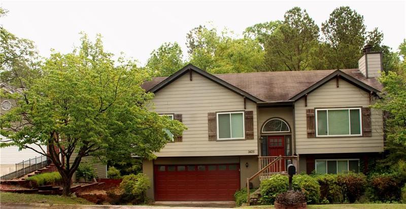 Image for property 1425 Watercrest Circle, Lawrenceville, GA 30043