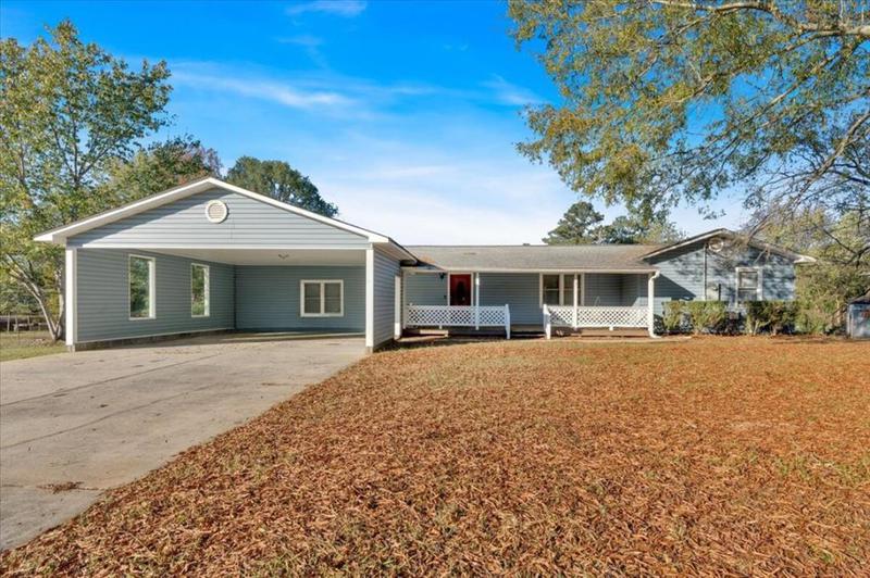 Image for property 999 Hermitage Road, Rome, GA 30161