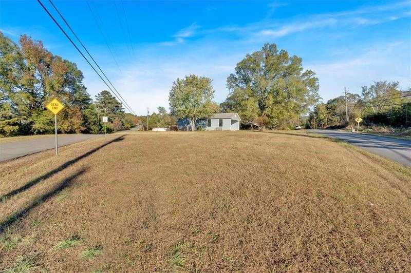 Image for property 999 Hermitage Road, Rome, GA 30161