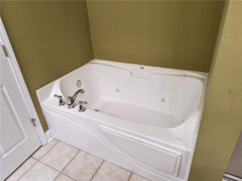 Image for property 1910 Cedar Glenn Way 4104, Atlanta, GA 30339