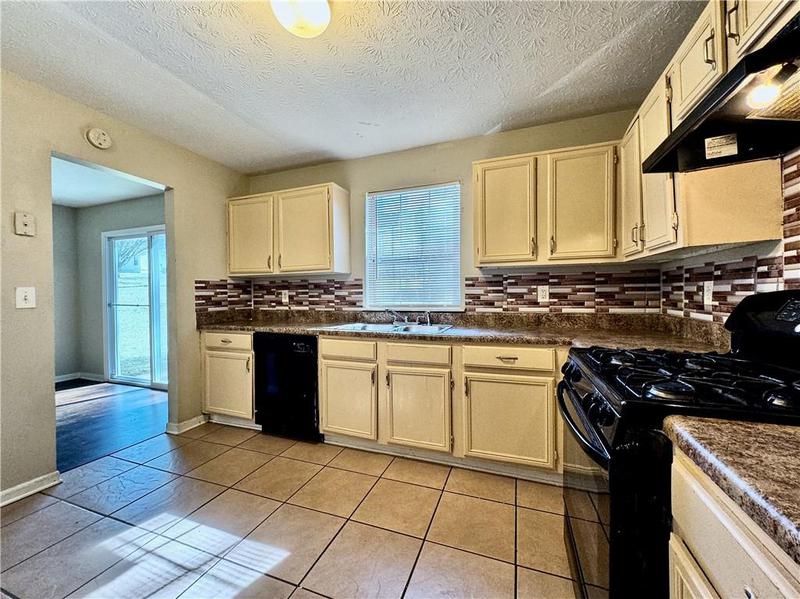 Image for property 2497 Deep Shoals Circle, Decatur, GA 30034
