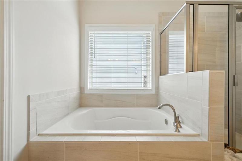 Image for property 3950 Grandview Manor Drive, Cumming, GA 30028