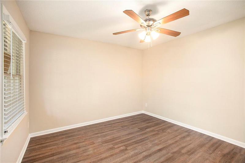 Image for property 2112 Royal Fox Way, Decatur, GA 30032