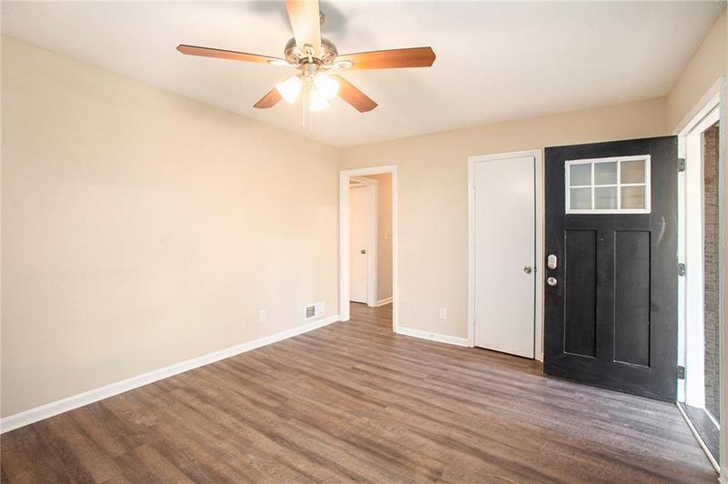 Image for property 2112 Royal Fox Way, Decatur, GA 30032