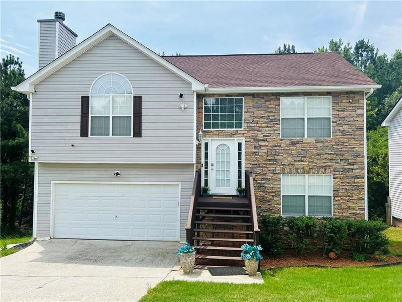 Image for property 4118 Lost Springs Trail, Douglasville, GA 30135